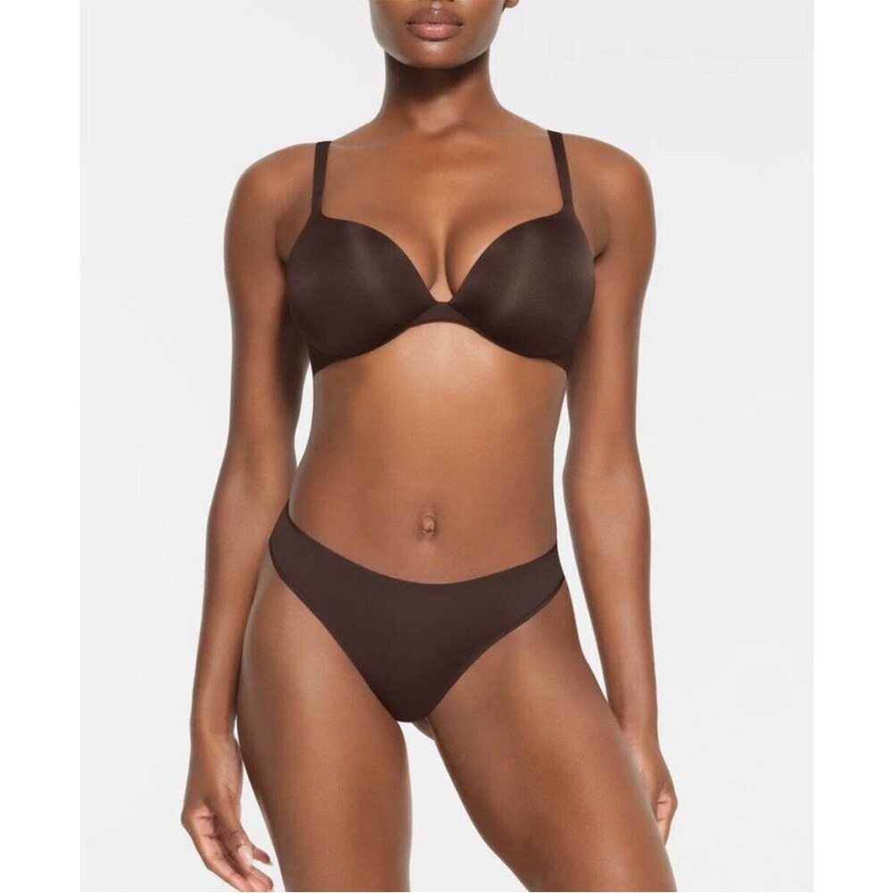 🤎RARE SKIMS ULTIMATE TEARDROP PUSH UP PLUNGE BRA IN ESPRESSO 34C